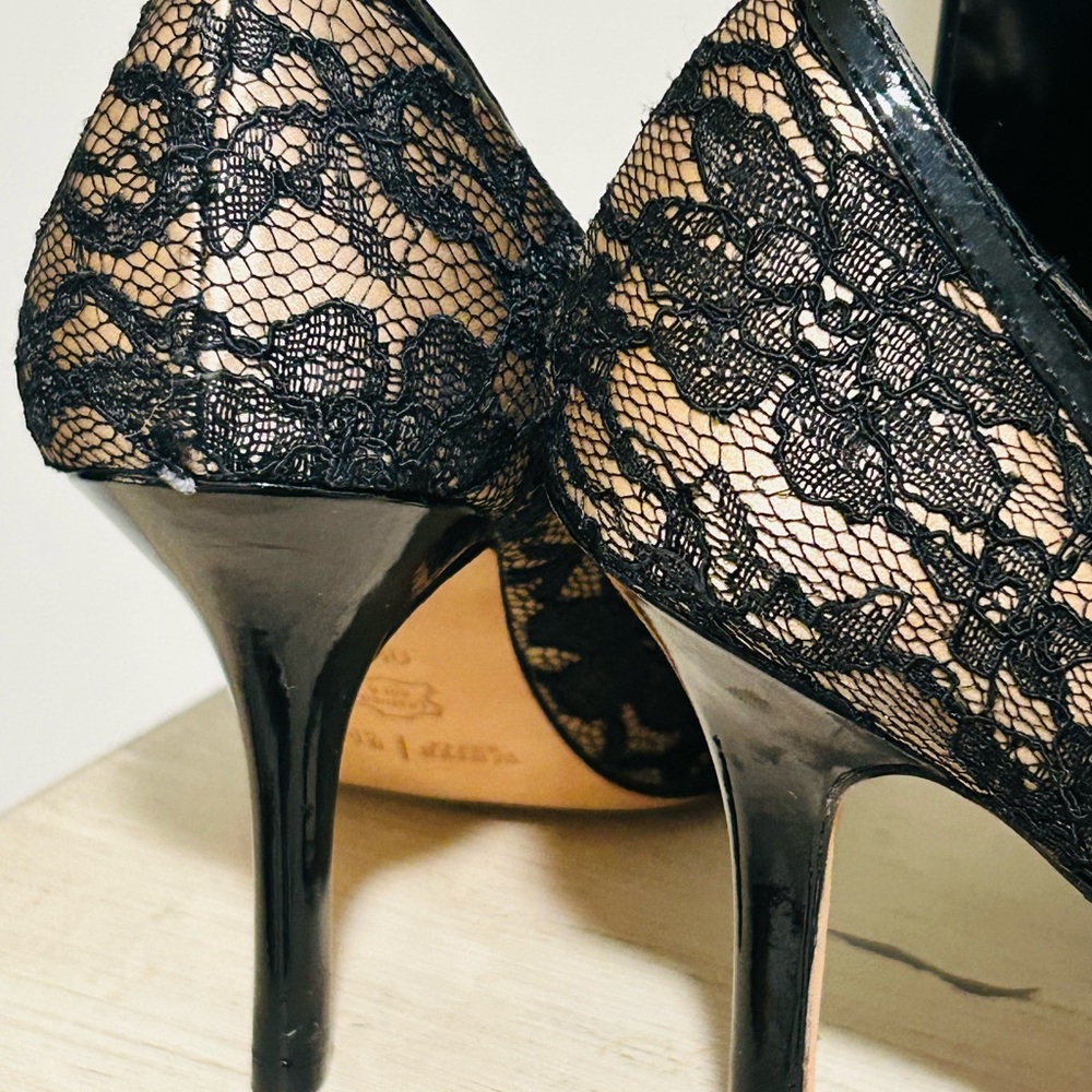 WHBM 9.5 Black tan Lace 4 inch pin up boudour photos open toe sexy Heels